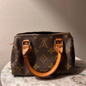 Louis Vuitton Mini Speedy